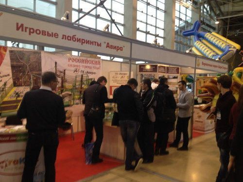 Стенд компании Авира на международной выставке развлекательного оборудования в Москве.