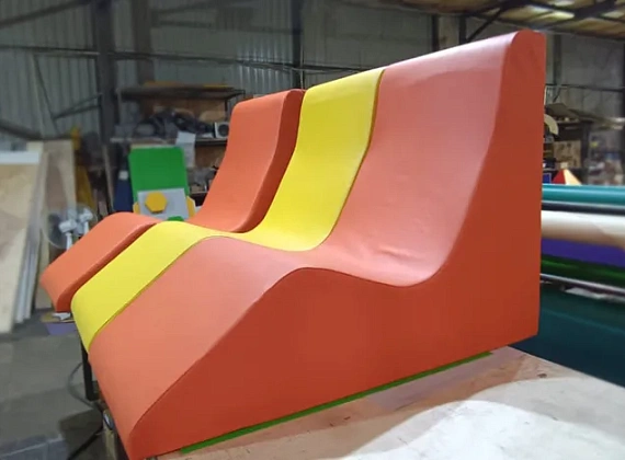 Мягкий лежак для зоны отдыха Фото 5