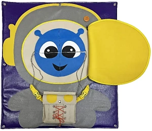 Панно дидактическое «Космонавт»