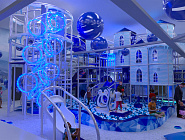 Детский игровой центр с подсветкой 600 м2 "Ледяной замок" Фото 2