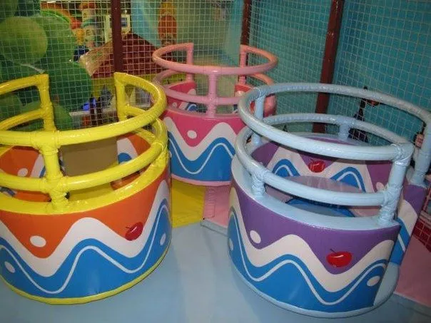 Карусель «3 чашки»